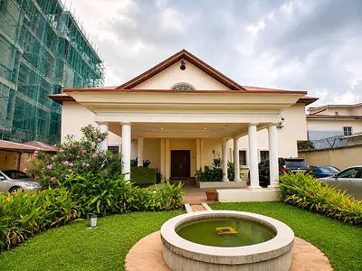 6 Bedroom Detached House — Lekki, Lagos