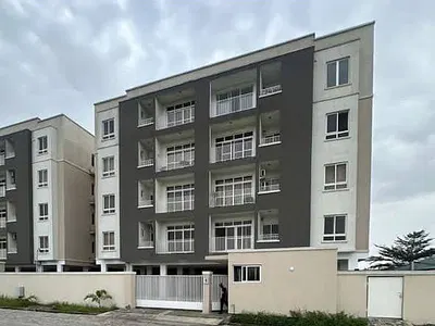 Luxury 2 Bedrooms Apartment — Lekki, Lagos
