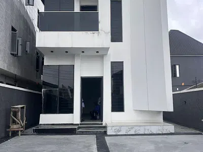 Very Spacious and Beautiful Newly Built 5bedroom Fully Detached Duplex — Lekki, Lagos