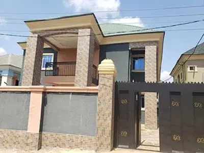 Block of 4 Two-Bedroom Flats — Love Brothers Estate, 3-3, Enugu, Enugu