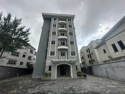 Block of 6 Apartments with BQ — Ikoyi, Lagos