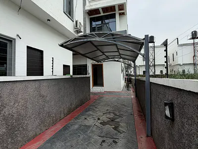 Elegant 4 Bedroom Detached Duplex with BQ — Lekki, Lagos