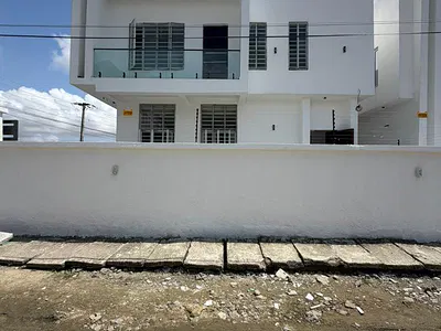 Tastefully Finished 5 Bedroom Duplex — Lekki, Lagos