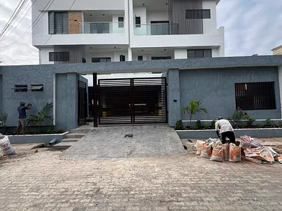 Contemporary 1 & 2 Bedroom Apartment — Lekki, Lagos
