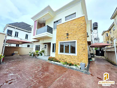 Spacious 5 Bedroom Detached Duplex — Lekki, Lagos