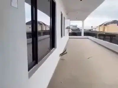 3 Bedroom Penthouse Flat — Yaba, Lagos