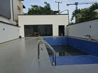 4 Bedroom Terraced Duplex with Pool, Gym & 24/7 Power Supply — Off Alfred Road, Ikoyi, Lagos