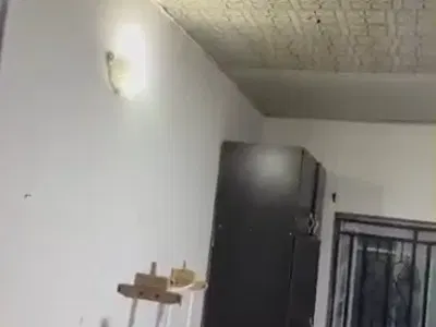 1 Room Shared Apartment — Ikoyi, Lagos