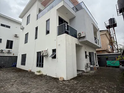 Fully Furnished 5 Bedroom Duplex with a BQ — Lekki, Lagos