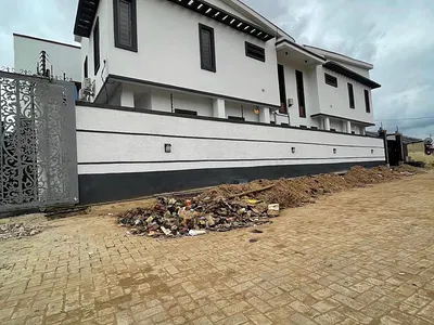 Modern Finish 3 Bedrooms Semi Detached Duplex — Magodo, Lagos