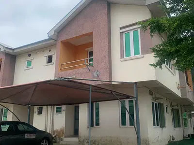 4 Bedroom Detached House — Lekki, Lagos