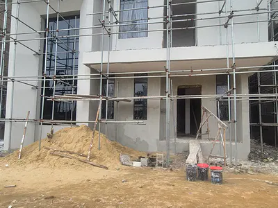 Luxurious 5 Bedroom Fully Detached Duplex with Cinema and Room BQ — Ikeja, Lagos