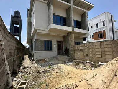 4 Bedroom Semi-Detached House — Atlantic View Estate New Road, Lekki, Lagos