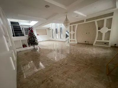 5 Bedroom Detached House with Service Quarters — Ikoyi, Lagos