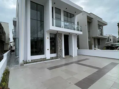 5 Bedroom Detached Duplex — Lekki, Lagos