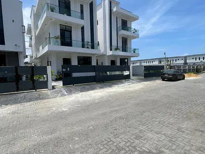 5 Bedroom Detached Duplex — Lekki, Lagos