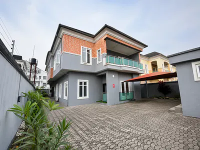 5 Bedroom House with Service Quarters — Lekki, Lagos