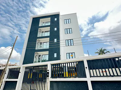 Luxury 3-Bedroom Apartment with Rooftop & Elevator and Gym — Ikoyi, Lagos