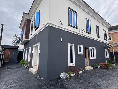 Spacious 5 Bedroom Detached Duplex + BQ — Lekki, Lagos