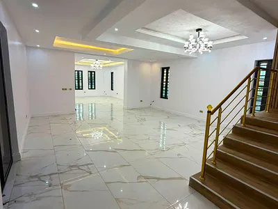 Beautiful 7 Bedroom Fully Detached Duplex in a Secured Estate. — Royal Garden Estate, Ajah, Lagos., Ajah, Lagos