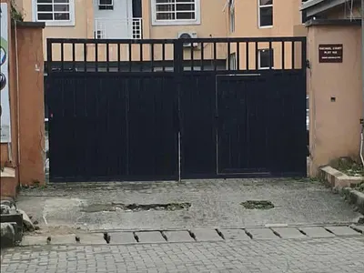 Spacious 3 Bedroom Apartment for Office Use — Victoria Island (VI), Lagos