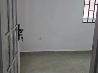 Standardly Built 2 Bedroom Apartment — Oyadiran Estate, Yaba, Lagos