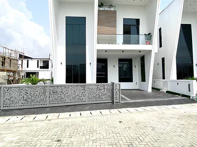 5 Bedroom Detached Duplex with Swimming Pool — Ikota, Lekki, Lagos