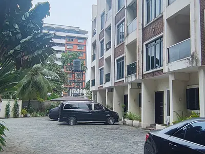 Spacious Studio Apartment — Victoria Island (VI), Lagos