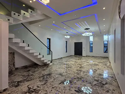 Luxurious 5-Bedrooms Fully Detached Duplex with Swimming Pool and BQ — Lekki, Lagos