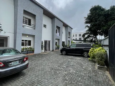 4 Bedroom Terraced Duplex — Lekki, Lagos