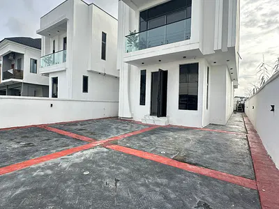 Exceptional Family Living in This Beautifully Designed 5-Bedroom — Lekki, Lagos