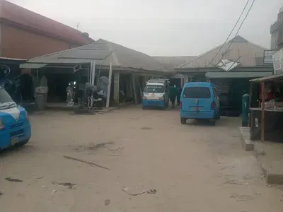 A Massive Plaza Standing on One Plot in a Busy Area — Eputu Ibeju Lekki, Lekki Expressway, Lekki, Lagos