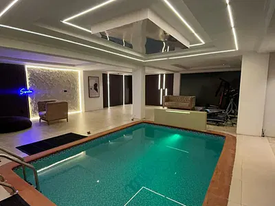 Stunning 2 Bedroom Apartment with Swimming Pool — Off Admiralty, Lekki Phase 1, Lekki, Lagos