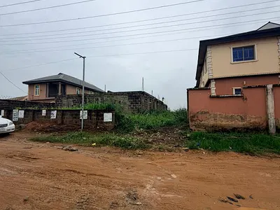 Distress 2 Units of 2 Bedroom Sitting on a Plot — Magboro, Ogun