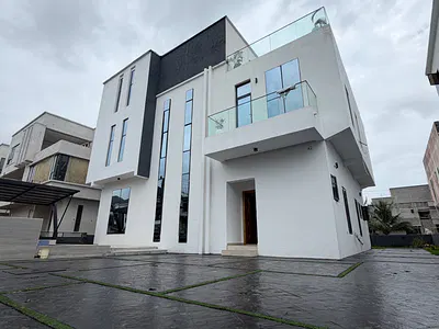 5 Bedroom Detached Duplex with BQ and Cinema — Victory Park Estate, Osapa, Lekki, Lagos