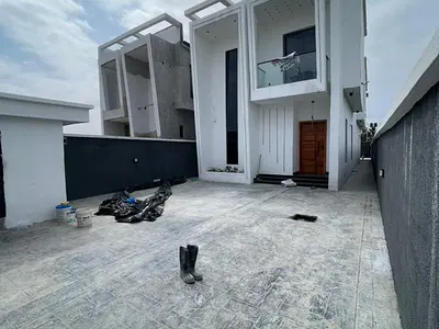 Contemporary 5 Bedroom Fully Detached Duplex + BQ, Pool — Ajah, Lagos