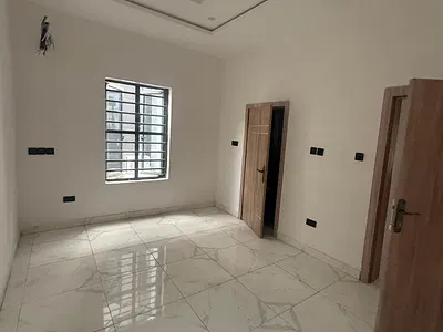 Self Contain — Ologolo, Lekki, Lagos