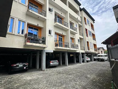 Specious Studio Self Contain — New Road Ahpha Beach Eti-Osa, Lekki, Lagos