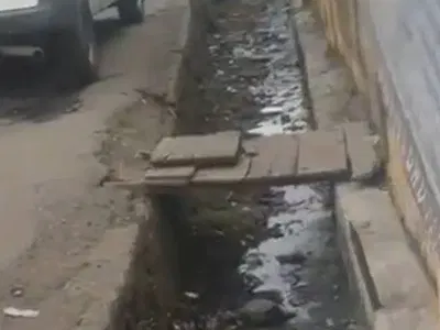 Detached Bungalow on Full Plot — 50 Morocco Road, Off Aduroshakin STR, Shomolu, Lagos
