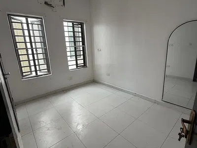Single Room in a Shared Apartment — Lekki, Lagos