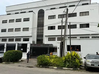 Spacious Commercial Property It's Sitting on 3132.700 SQMS — Victoria Island (VI), Lagos