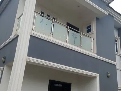 Elegant 4 Bedrooms Duplex — Lugbe District, Abuja