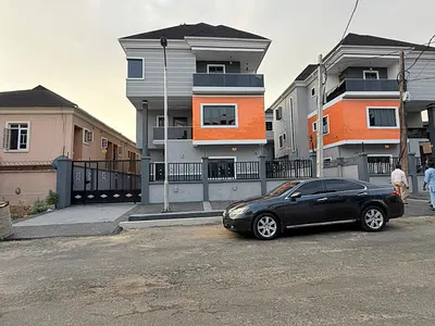5 Bedroom Detached Duplex with BQ — GRA Phase 2, Magodo, Lagos