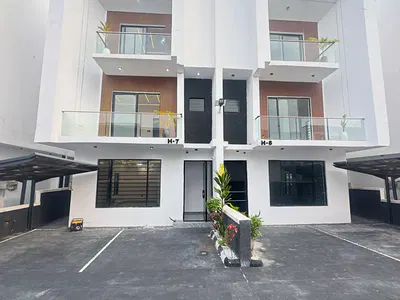 Four Bedroom Semi-Detached Duplex — Lekki, Lagos