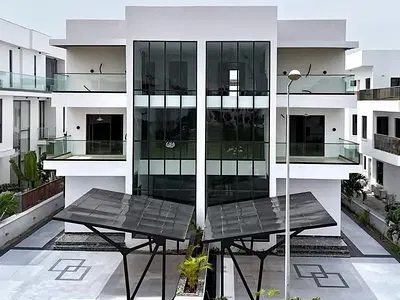 Five Bedroom Semi-Detached Duplex with Pool, Cinema, Pentfloor — Cowrie Creek Estate, Ikate, Lekki, Lagos