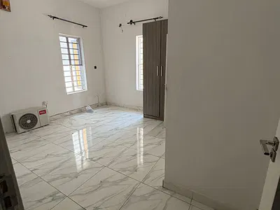 Luxury Clean One Room Upstairs (Semi Master) — Lekki, Lagos