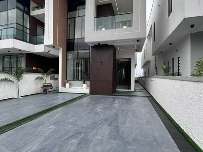 Premium 5 Bedroom Detached Duplex with a Pool, Balcony, BQ — Ajah, Lagos