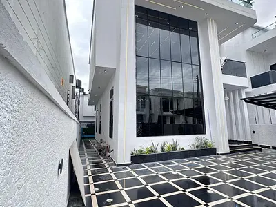 Plush 5 Bedrooms Detached Duplex with a Pool & BQ — Ajah, Lagos