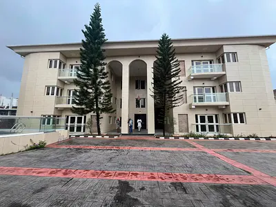 4 Bedroom Apartment with Service Quarters — Banana Island, Ikoyi, Lagos