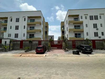 Exquisite Luxurious Serviced 3 Bedroom Maisonette with a Room BQ — Lekki Phase 1, Lekki, Lagos